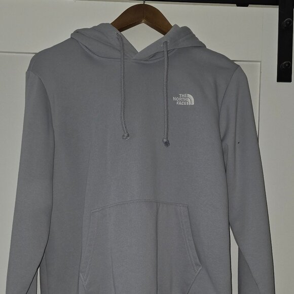 The North Face Tops - Womens north face sweatshirt